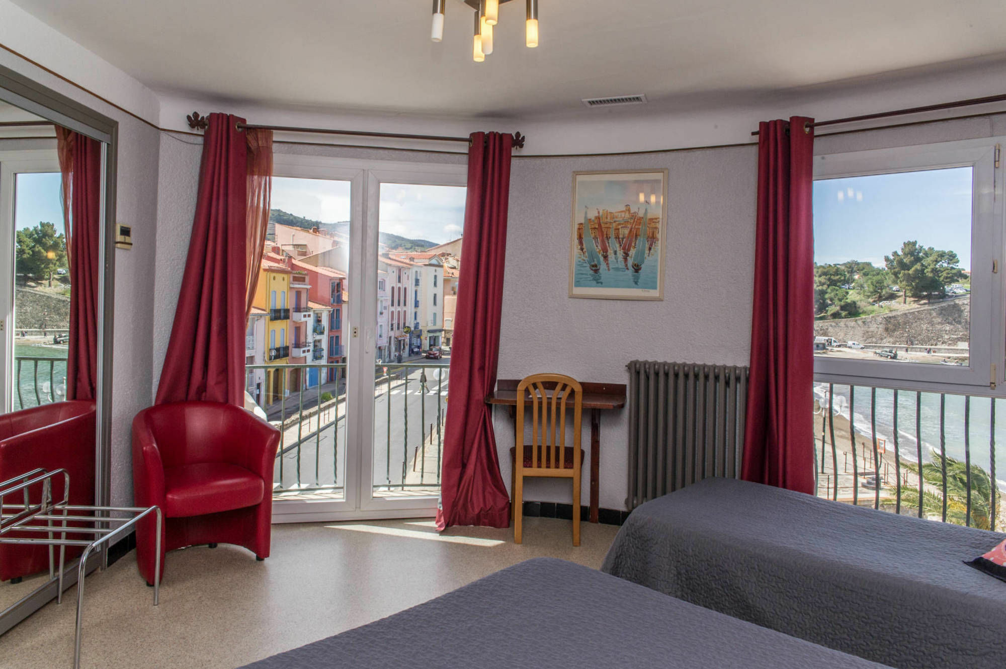 Hotel Triton 2*